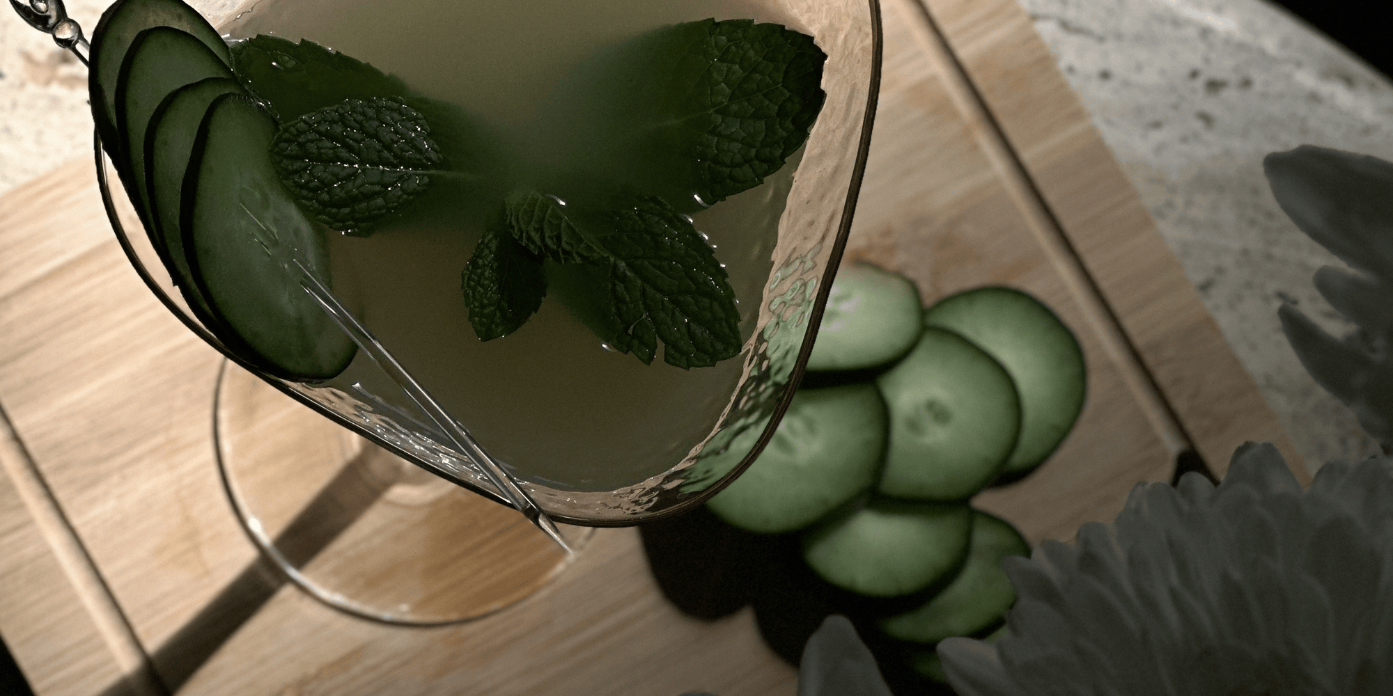 Cocktails in Bloom: Unveiling Exquisite Spring Libations for Your Enjoyment - Belaré Home