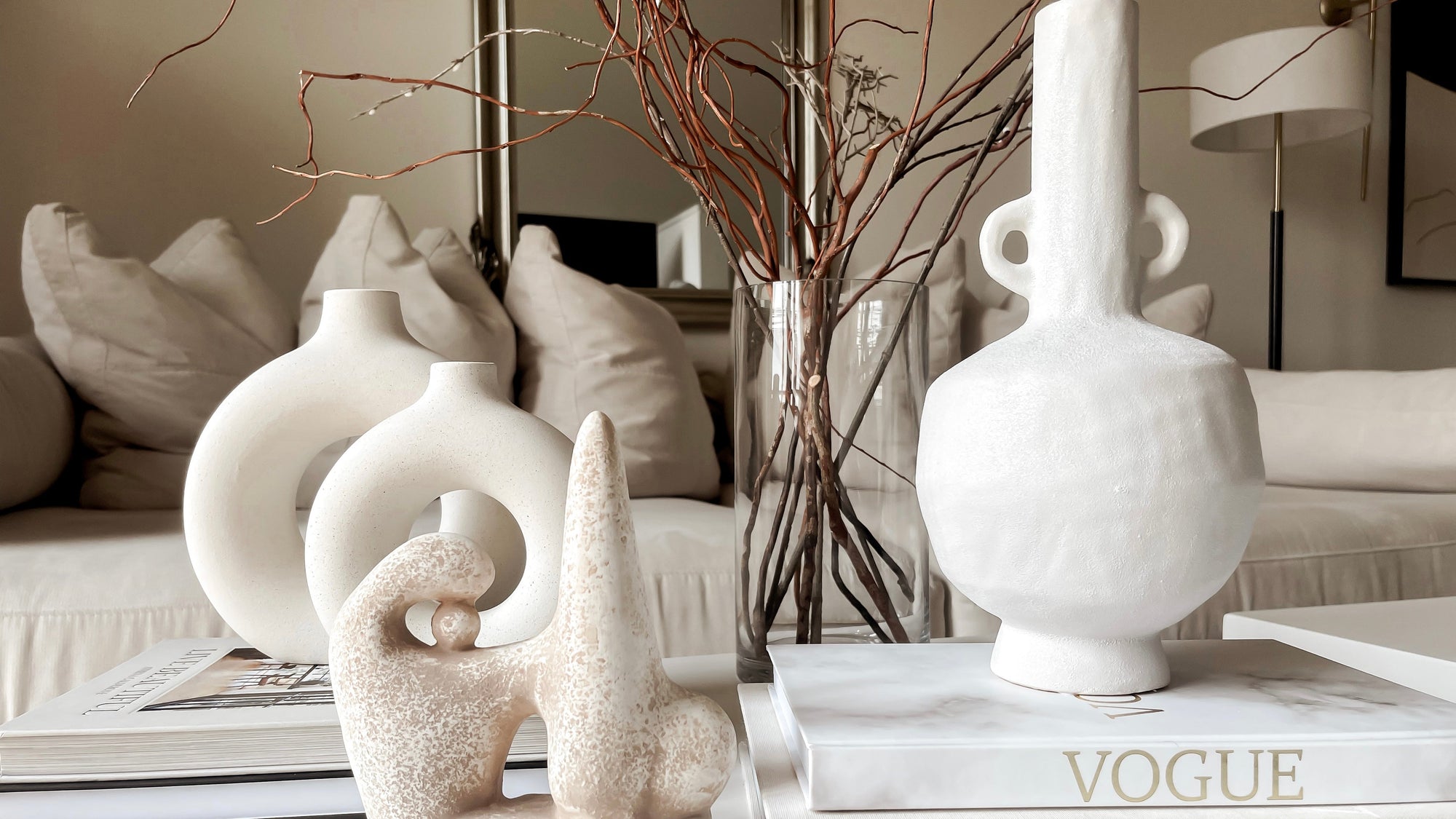 THE ART OF VASES AND VESSELS - Belaré Home