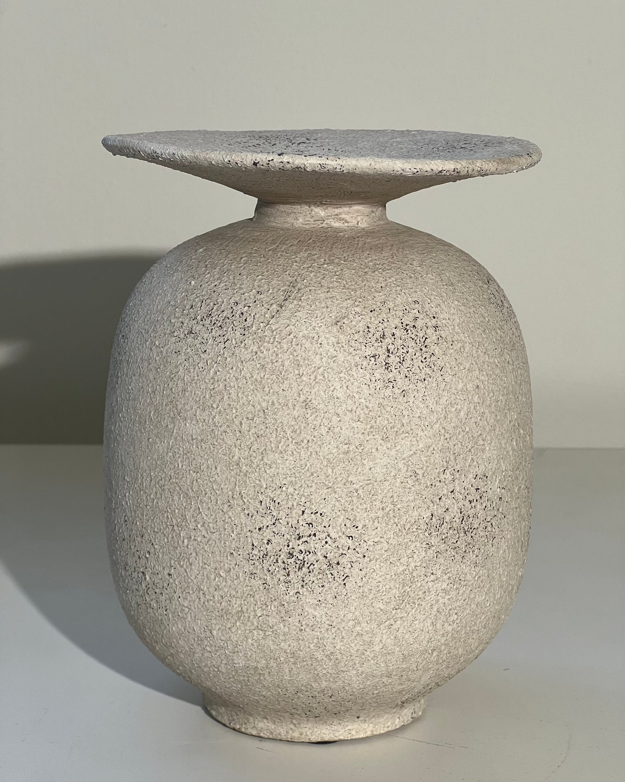 Sentiment Renita Vessel - Belaré Home