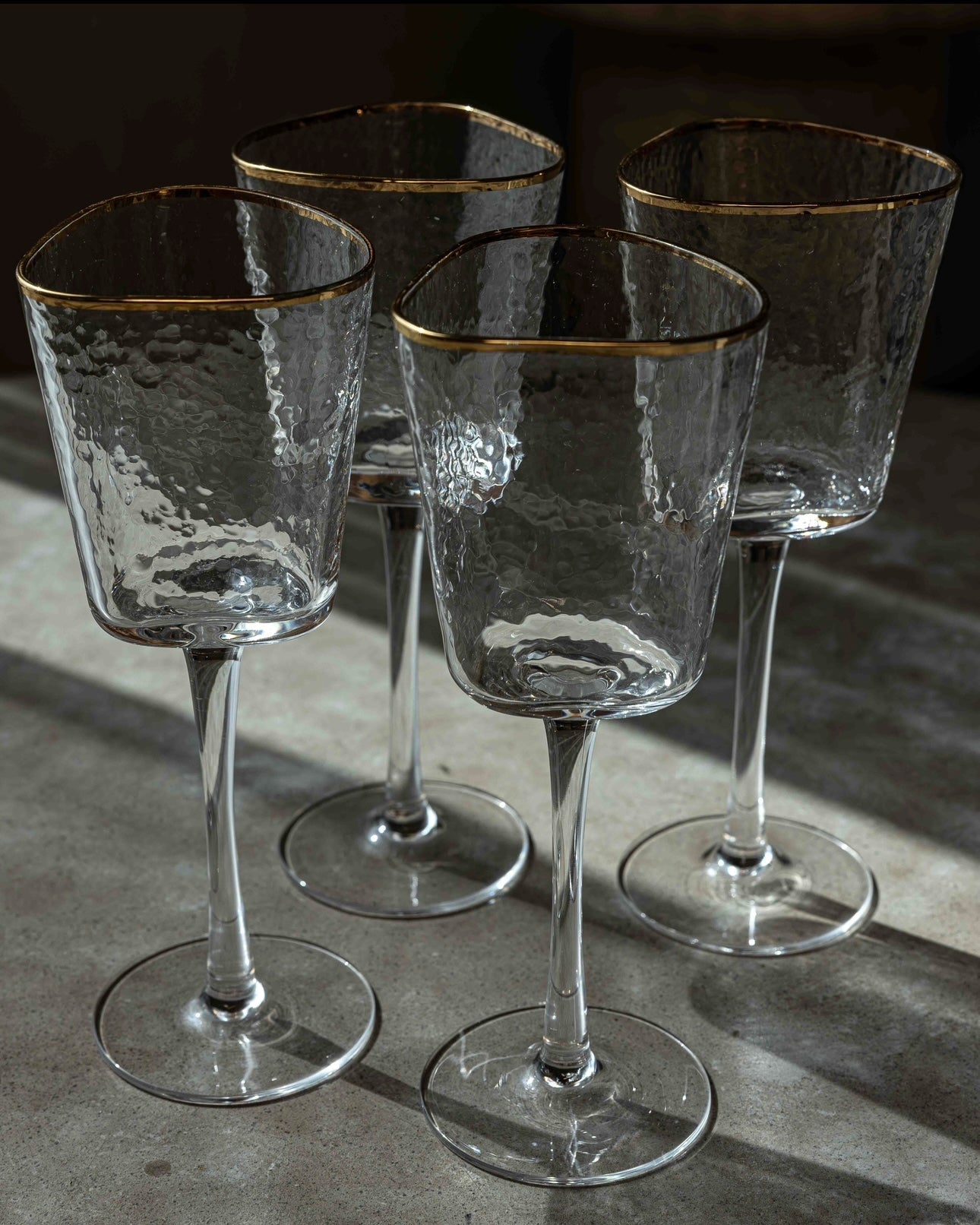 Roma Hammered Wine Glasses (Set of 4) - Belaré Home