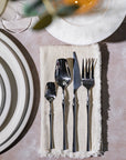 Oro Nero - 24 Piece Silverware Set - Belaré Home